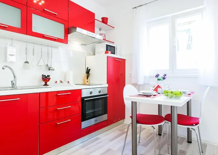 Bagi Apartment In Old Town Center