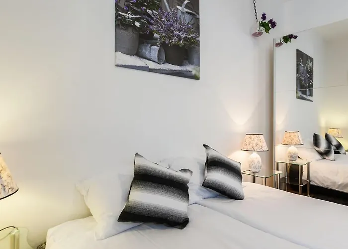 Bagi Apartment In Old Town Center